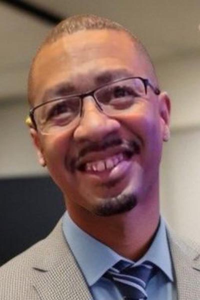 Anthony Willis Headshot